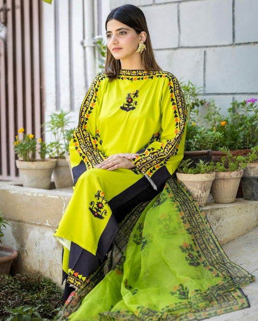 Zest Tribal Swiss Lawn 3 Piece Suit – Front & Back Digital Print