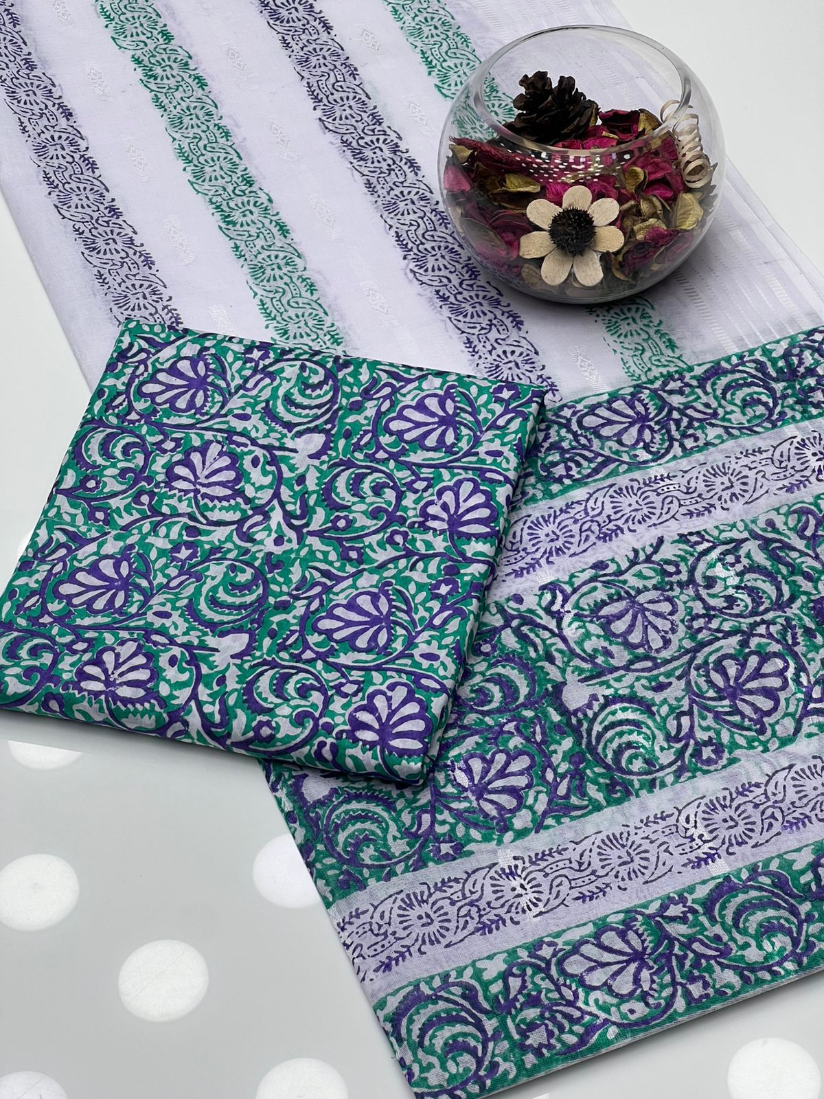 Lawn Multani Block Print Shirt with Broshia Lawn Dupatta – 2 Pcs Unstitched Dress